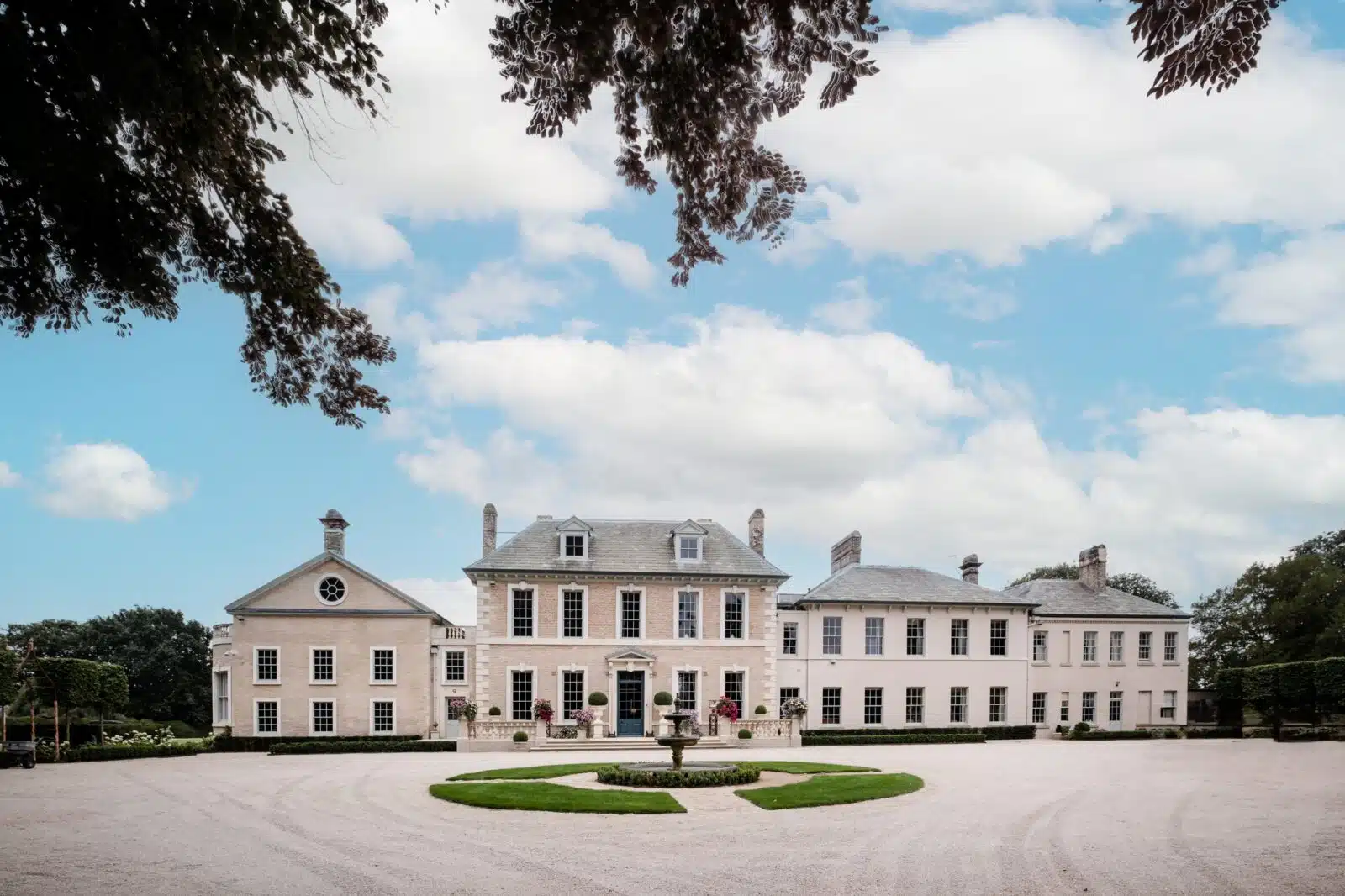 Luxury Wedding Venue Yorkshire, Country Estate Wedding Yorkshire, Hotham Hall