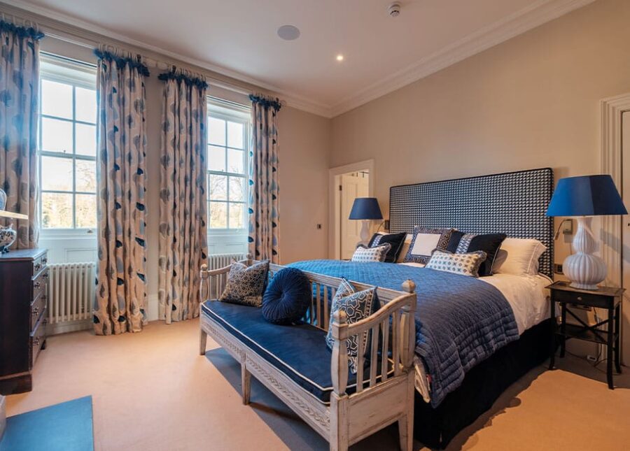 The William Burton room at Hotham Hall, decorated in blue and white